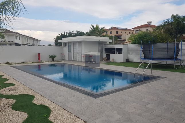 Thumbnail Villa for sale in Livadia, Cyprus