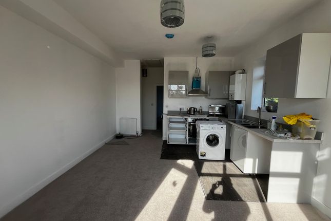 Flat 4 64a, Station Road, Bristol photo 4
