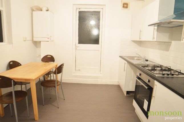Thumbnail Flat to rent in Turnpike Mews, Turnpike Lane, London