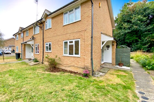 Flat to rent in Sheridan Close, Maidstone, Kent