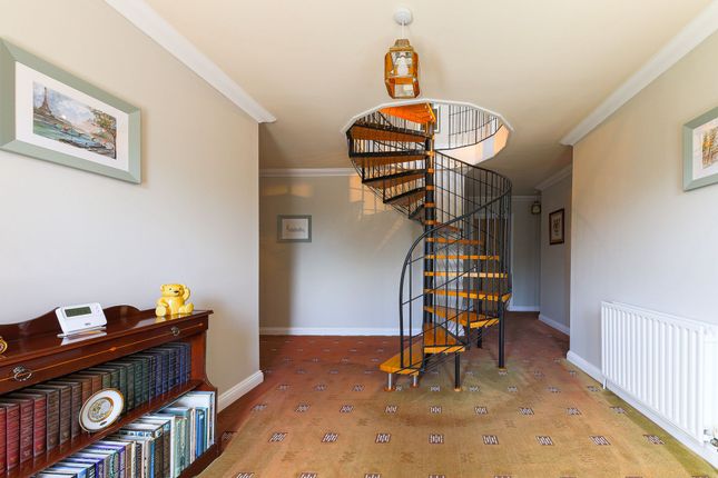 12 Bute Drive, Rowlands Gill photo 3