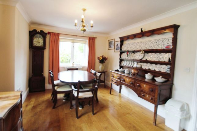 Detached 3 Bedroom Property