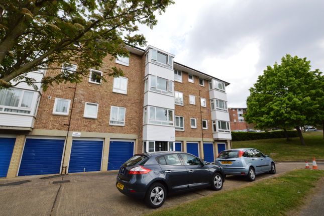 61, Marston Way, Crystal Palace photo 2