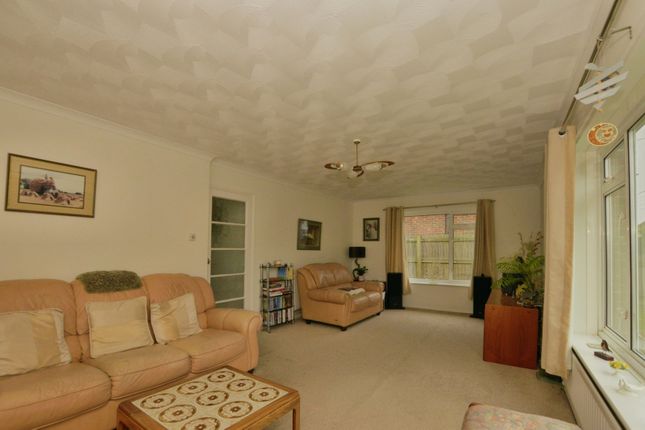 Capalano,, Spitalfield Lane, Kent photo 4