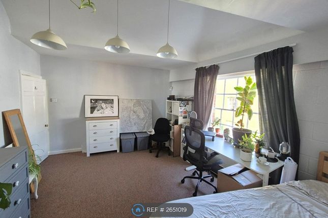 Top Floor Maisonette  Picton Street, Montpelier, Bristol photo 4