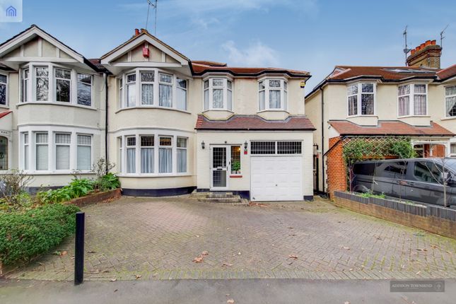 6-bed house on 64 Queen Elizabeths Drive, Southgate, £1,200,000