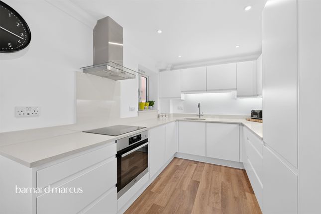 54b, Grosvenor Road, Epsom photo 4