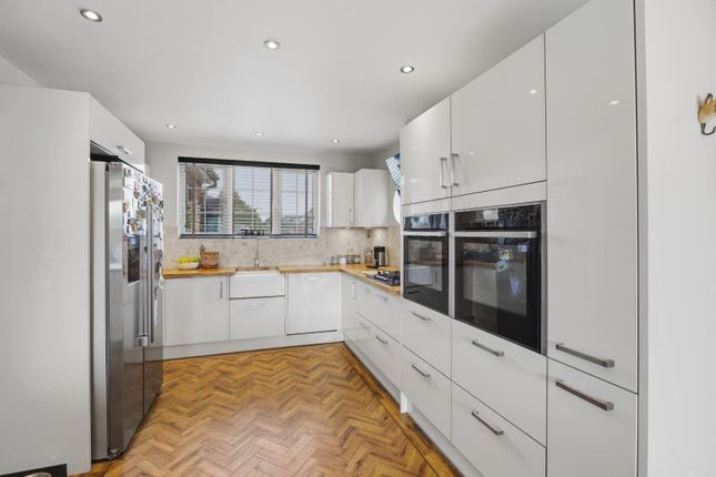 51, Meadowside Drive, Bristol photo 4