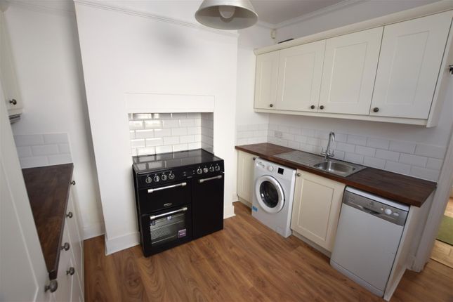 33, Priory Road, Hastings photo 5