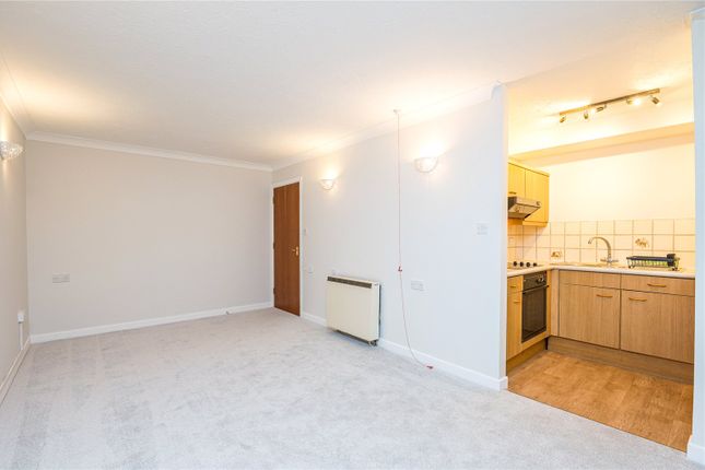 Flat 8 The Mallards, 236, High Street, Southend-on-Sea photo 3