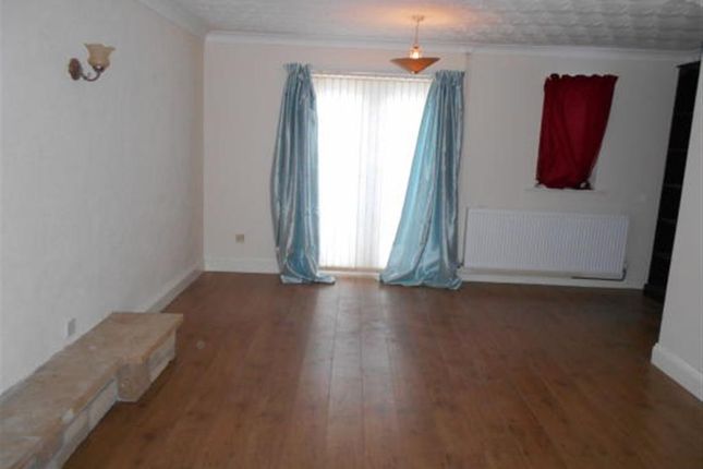 Thumbnail Property to rent in Monks Dale, Yeovil