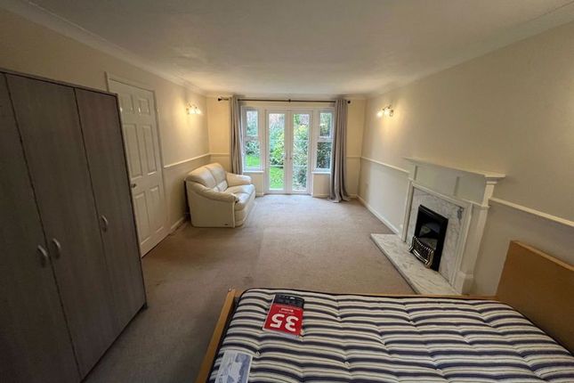 Room 2, 139, Pursey Drive, Bristol photo 4