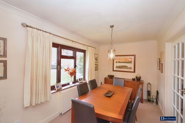 Detached house for sale in Newman Close, Emerson Park, Hornchurch