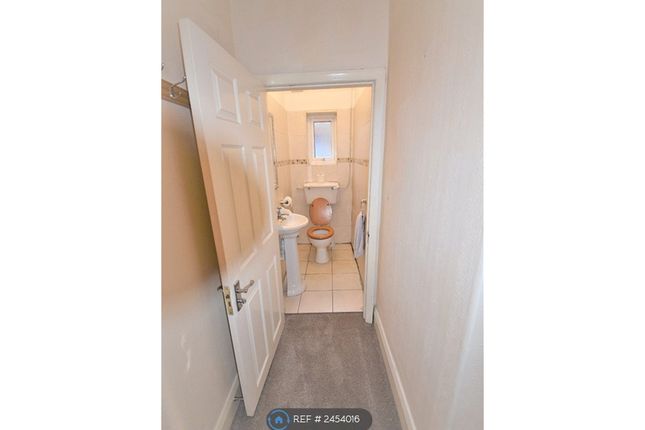 Separate Wc