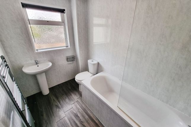 39, Eshott Close, Newcastle Upon Tyne photo 5