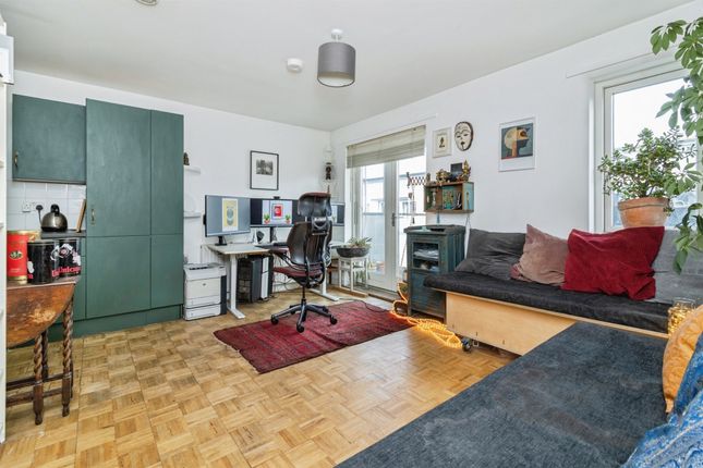 69, Whitelake Place, Newton Abbot photo 3