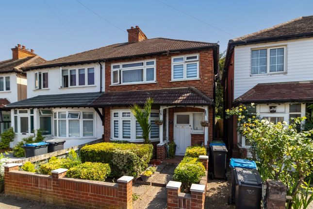 3-bed house on 17 Elm Road, New Malden, £639,950