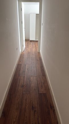 2, Thind Place, Romford photo 2