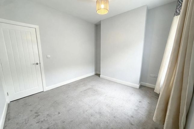 21 Middlesex Street, Barnsley photo 3