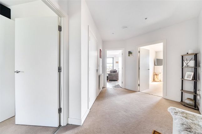 Flat 15, Lawrie House, 40, Crystal Palace Park Road, London photo 4