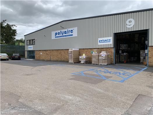 Light industrial to let in Unit 4 Baron Avenue Trade Park, Kettering