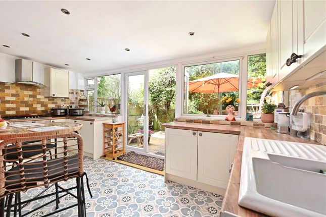 190, Mytchett Road, Camberley photo 3