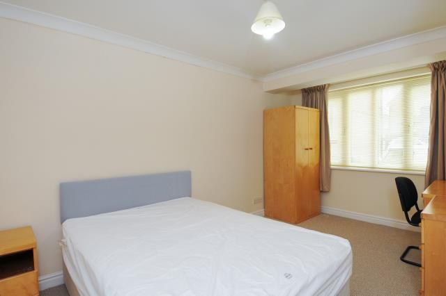 2, Cranston Court, Oxford photo 4