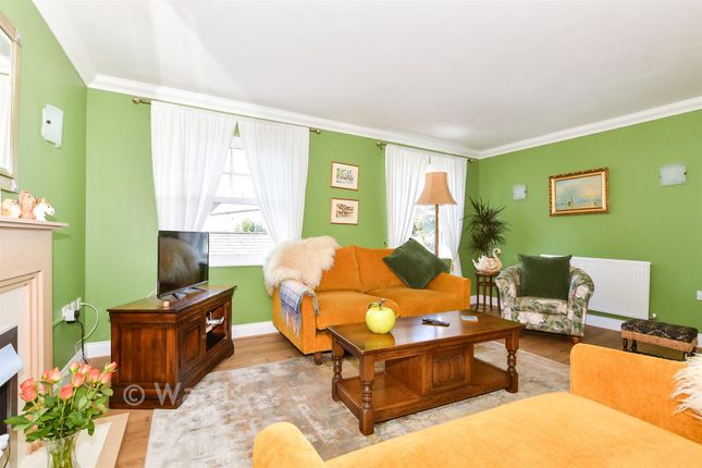 5, Tarragon Road, Maidstone photo 4
