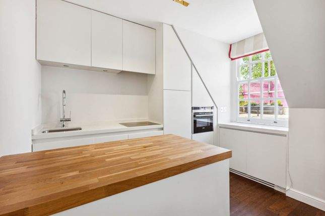 Flat to rent in Mulberry Walk, Chelsea, London