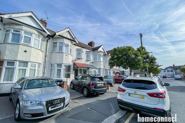Thumbnail Terraced house for sale in Clifton Road, Newbury Park