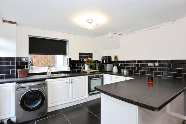367, Pilton Vale, Newport photo 5