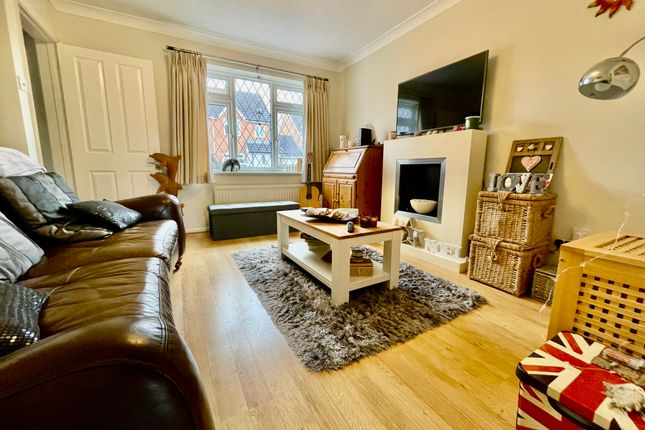 27, Kayser Court, Biggleswade photo 4
