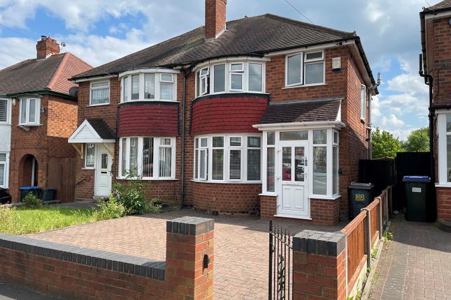 Semi-detached house to rent in Jayshaw Avenue, Great Barr, Birmingham