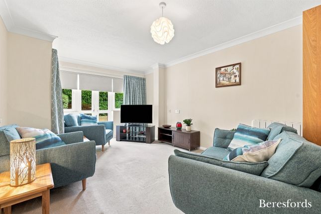 6, Albion Court, Billericay photo 3