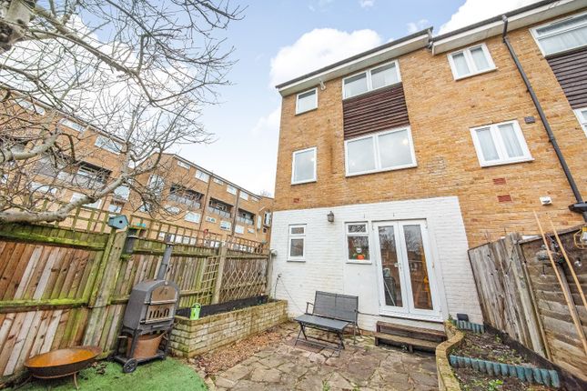 End terrace house for sale in Pleydell Avenue, London