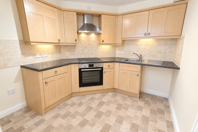 Flat 4, Locksley Grange, Torquay photo 2