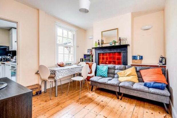 Thumbnail Property to rent in Charles Street, Oxford