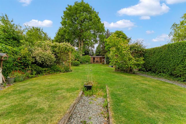 104A, Grove Lane, Altrincham photo 4