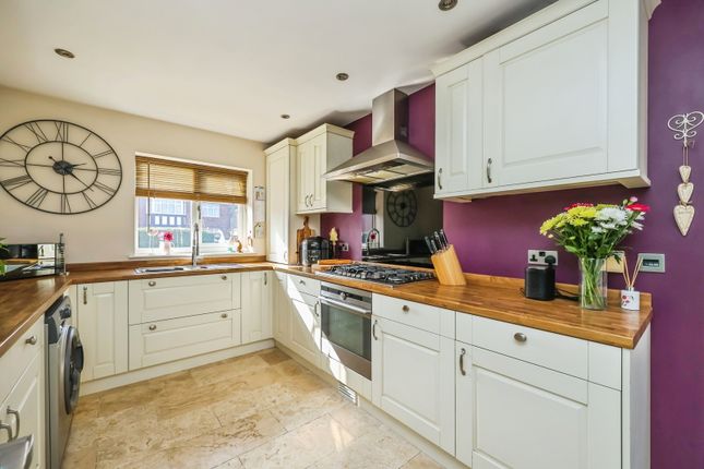 3, Farleys Lane, Nottingham photo 2