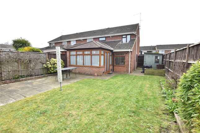 17, Wilton Court, Hampshire photo 2