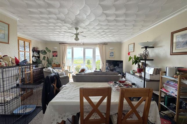 3, Moordown Avenue, Weymouth photo 4