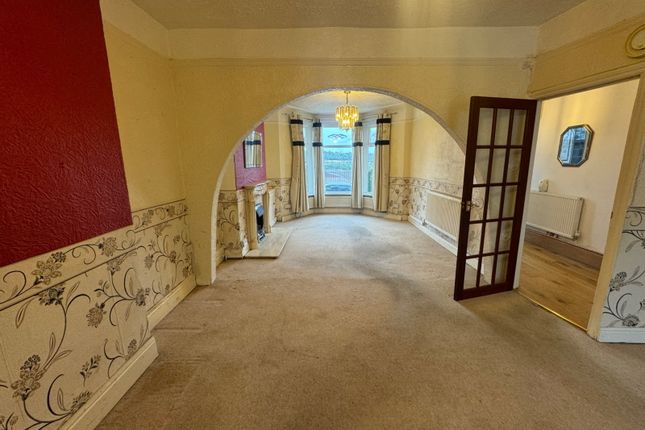 24, Park Crescent, Bargoed photo 4