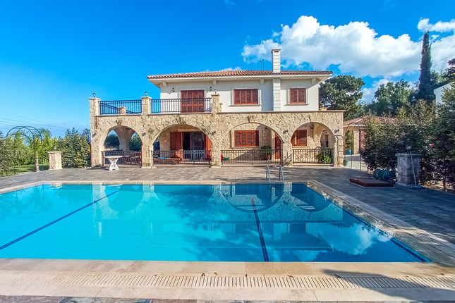 Thumbnail Villa for sale in 4 Bedroom Resale Villa + Roman End Swimming Pool + Large Plot, Ozankoy, Cyprus