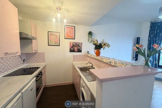 Flat, Killearn Street, Glasgow photo 3