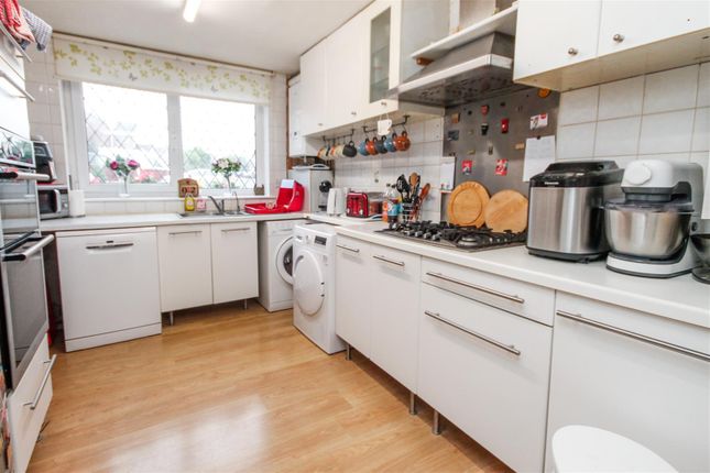 148, Brunel Avenue, Newthorpe photo 2
