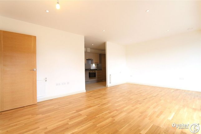Flat 40, Cypress Court Alpine Road, London photo 4
