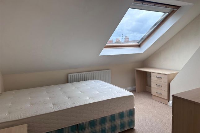 7c, Holmwood Grove, Newcastle Upon Tyne photo 4