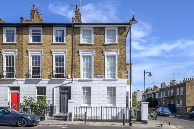 104, Hemingford Road, London photo 3