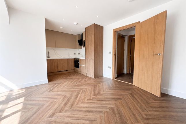 5 Lotus mews, 152 Fleet Road, Fleet photo 2