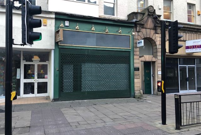 Retail premises to let in Fawcett Street, Sunderland